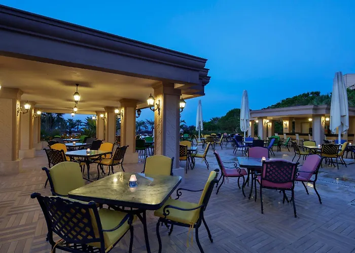 Pet friendly Crystal Tat Beach Pearl Collection Belek