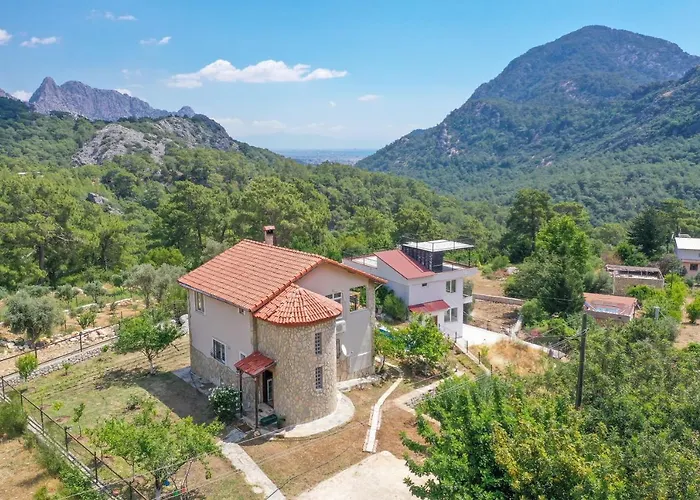 Secluded Villa With On Mountainside In Antalya