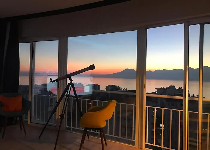 Luks Tripleks 180° Deniz Dag Manzarali Merkez De Antalya
