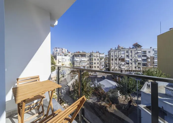 Pet friendly Comfy Home With Balcony View In Muratpasa Antalya