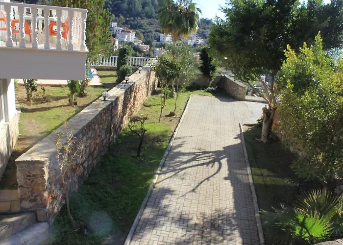 Prima 9+2 Villas Alanya