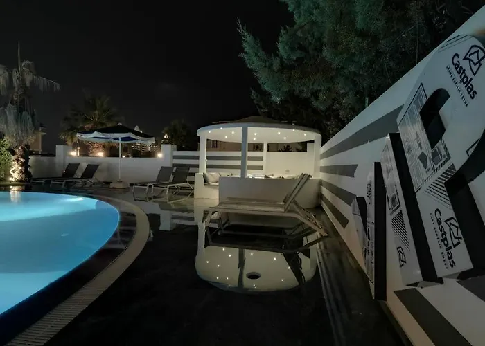 Pet friendly Sleeps 6, Modern Luxury Villa - Awz 290 Belek