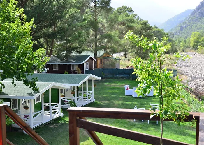 Lukkies Lodge Cirali