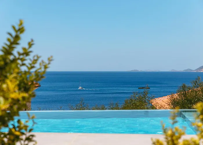 Kas hotels near Small Pebble Beach