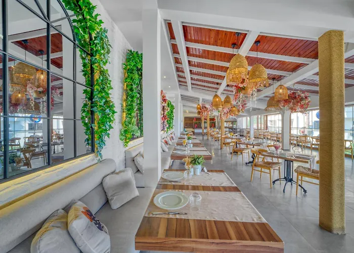 Illusion Beach & Clubhotel - Adults Only Alanya