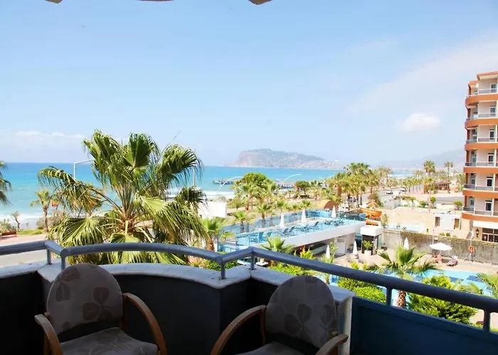 Semt Luna Beach Hotel Alanya