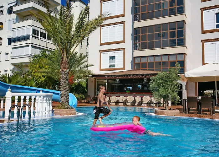 Alanya hotels near Damlatas Caves