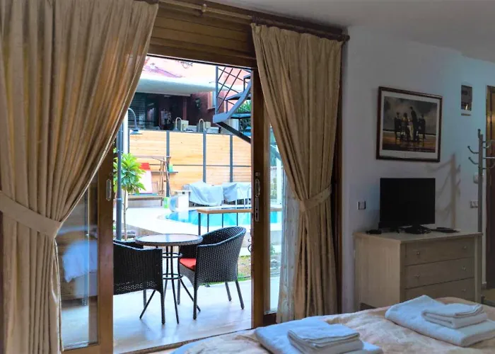 Kaleici Lodge Aparts Antalya
