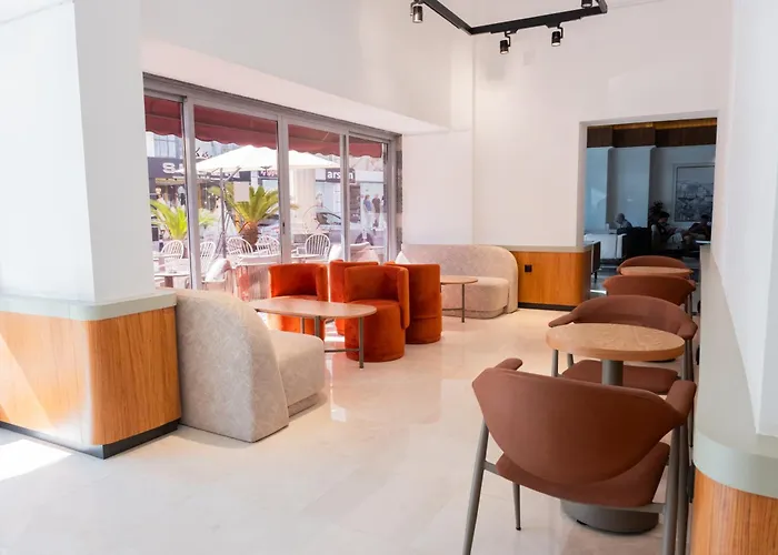 Antalya hotels near Antalya Museum