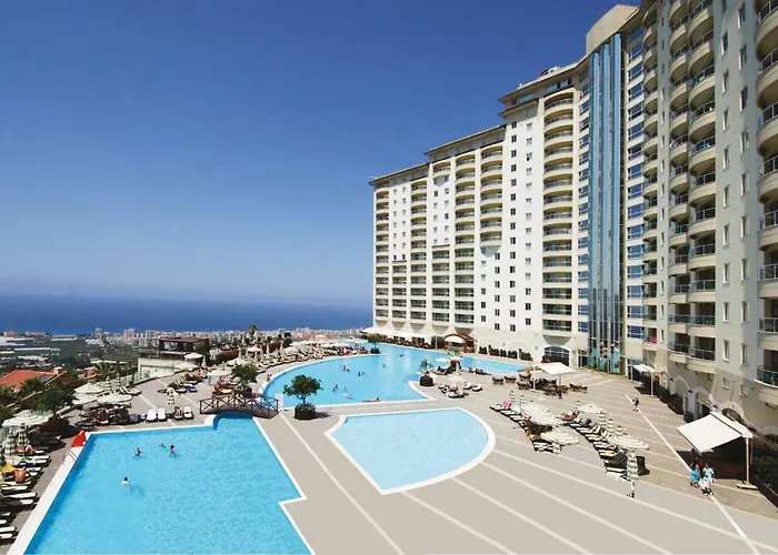 Gold City Premium Private Pool Villa With Free Aqua Park Alanya