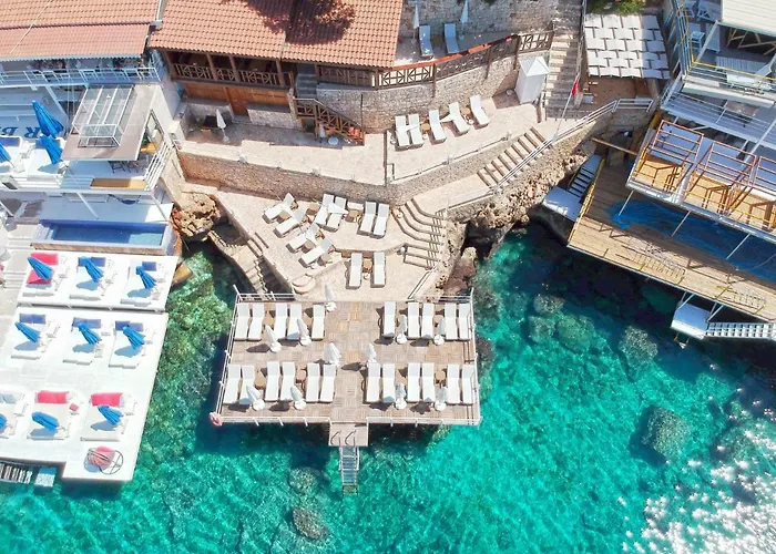 Kas hotels near Apollo Diving Center