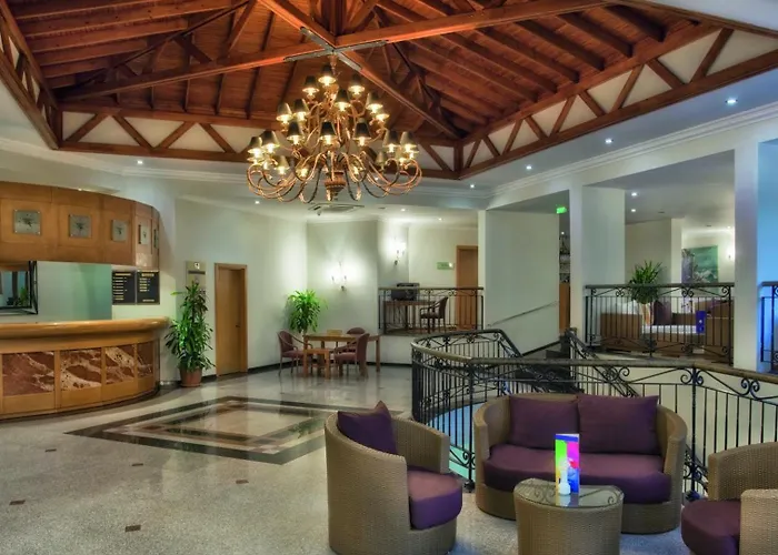 Kemer hotels near Moonlight Beach and Park